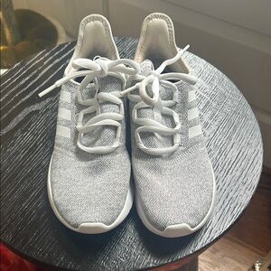Adidas Gray and White Knit Sneakers Sleek Design